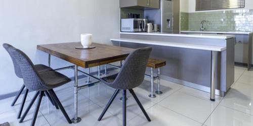 Faanbergh Accommodation Hotel