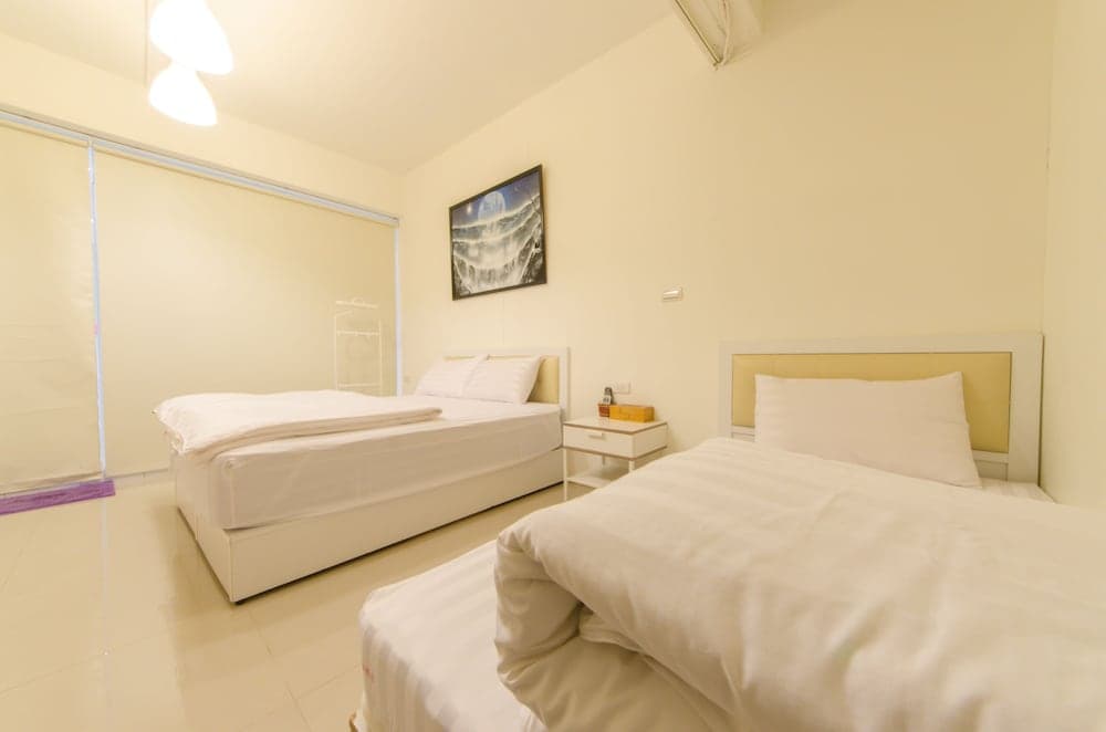 Lan Ying Home