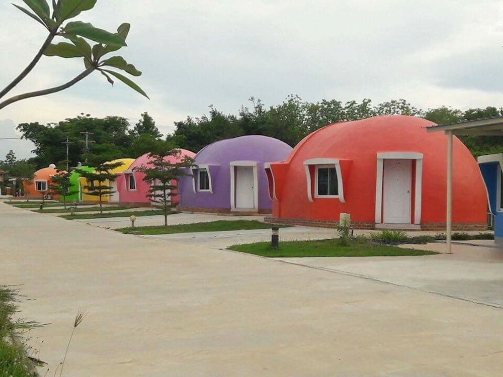 Eskimo Resort