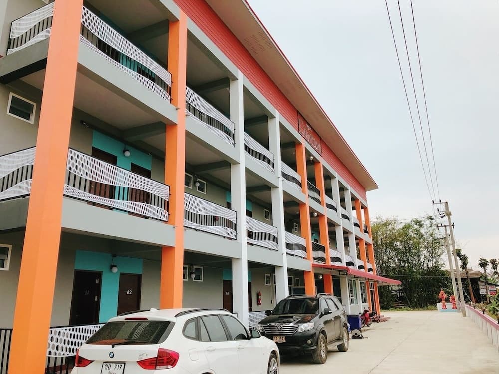 Chayapa Hotel