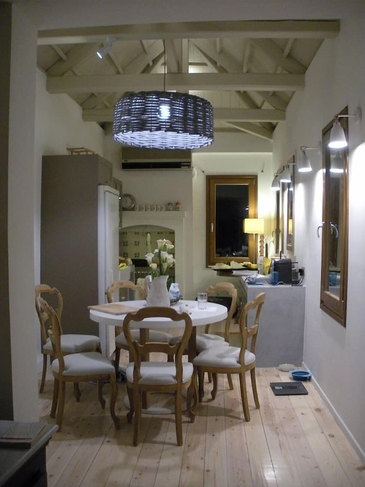 Villa Thermi