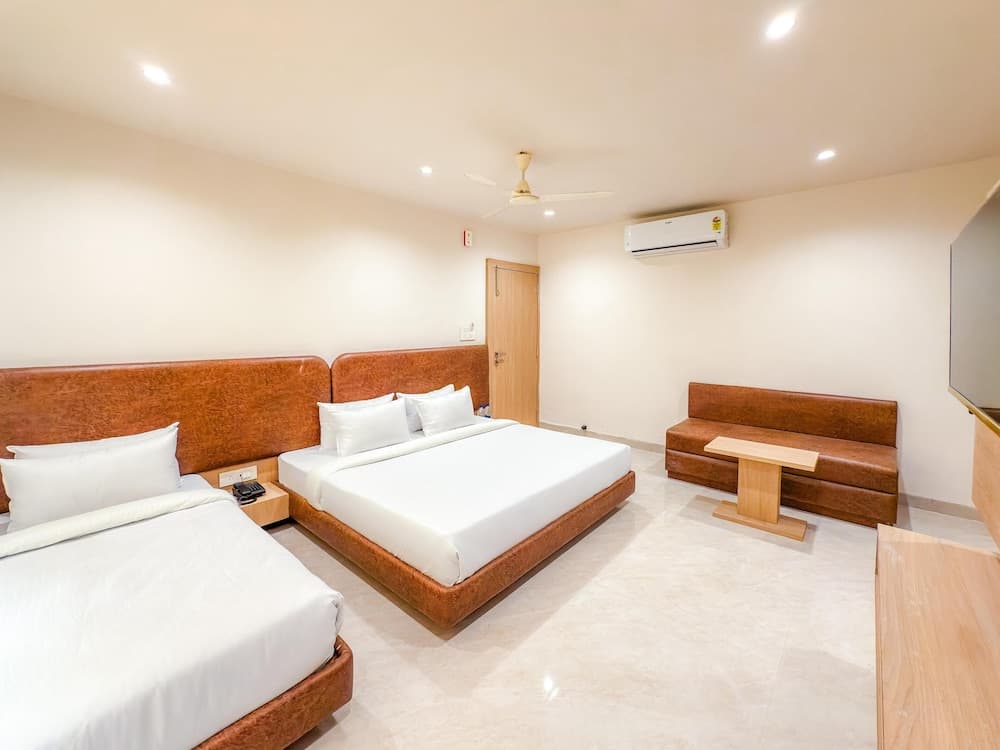 Hotel Anand