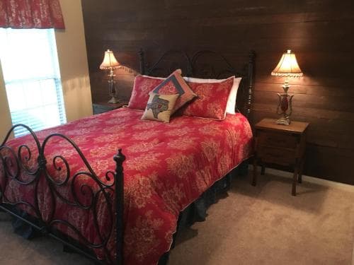 Maple Creek Bed&breakfast