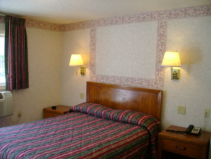 Passport Inn & Suites