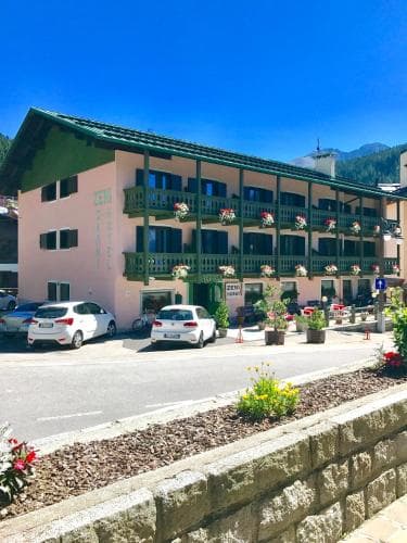 Hotel Garnì Zeni