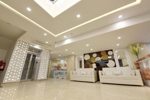 Hotel Golden Tree