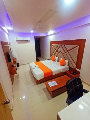 Hotel Green Leaf