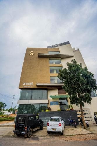 Hotel Samasth Palatial