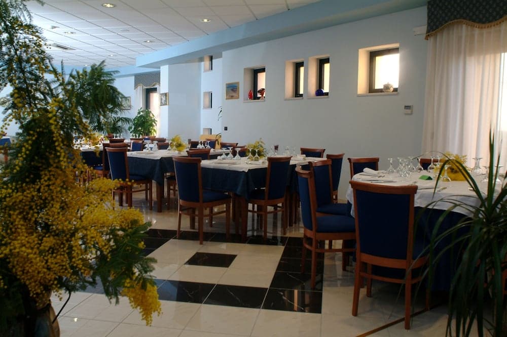 Hotel Costa d Oro