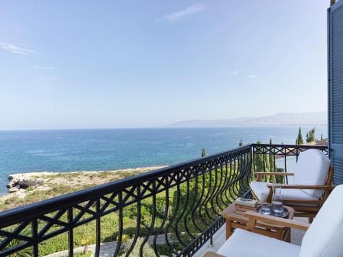 Anassa Hotel