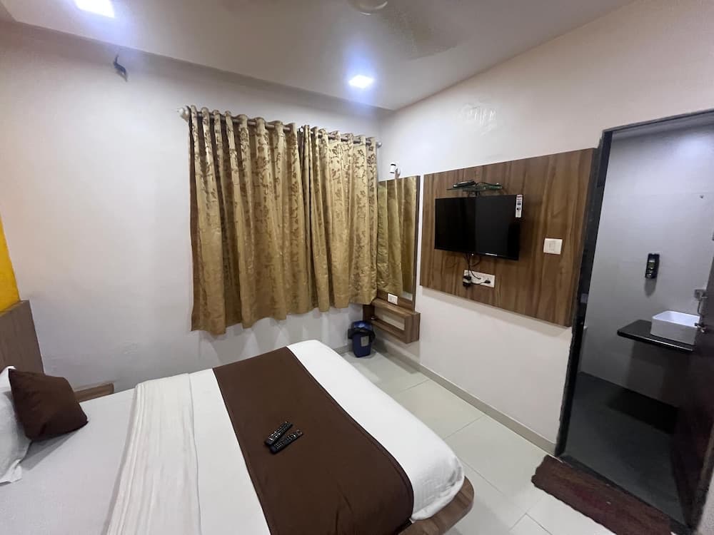 Hotel Anupam