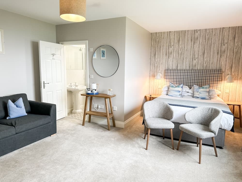 Beach House Hotel