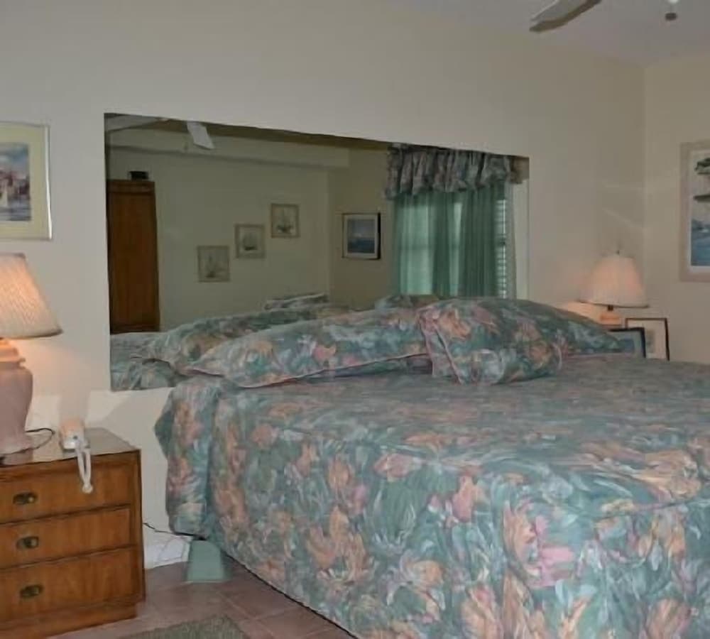 Sunswept Condominiums