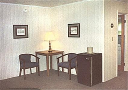 Candlelight Motel