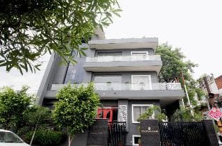 Kingston House