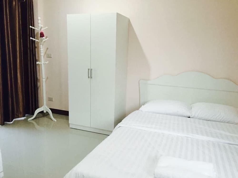 Thana Apartment