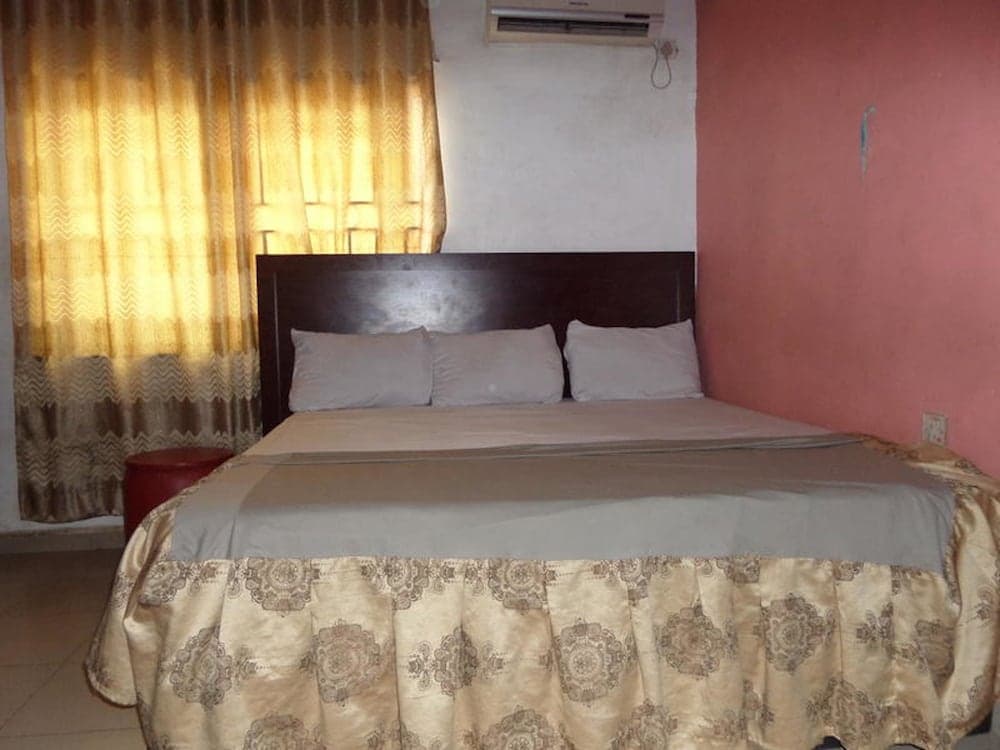 Time View Hotel & Suites