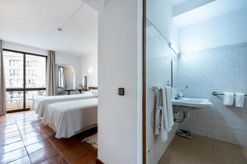 Salema Beach Hotel