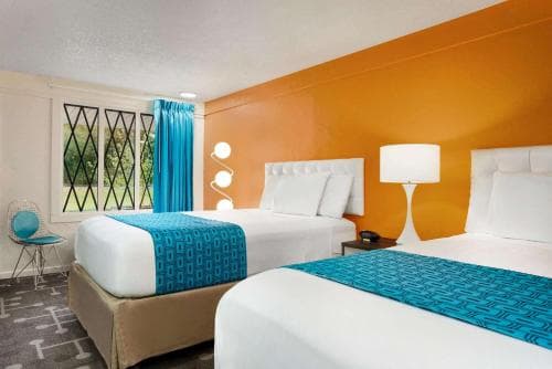 Dover Inn and Suites