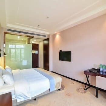 Yihe Hotel