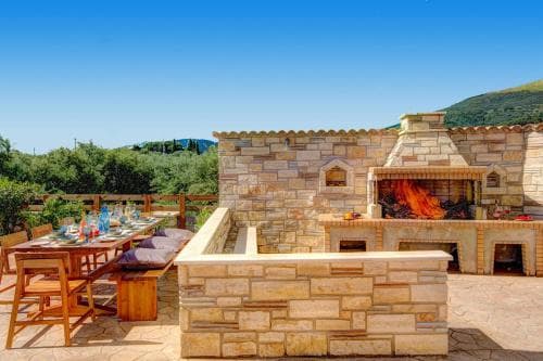 Amari Villa
