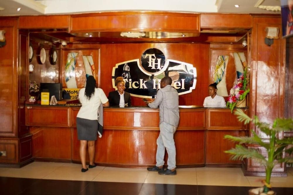 Tick Hotel