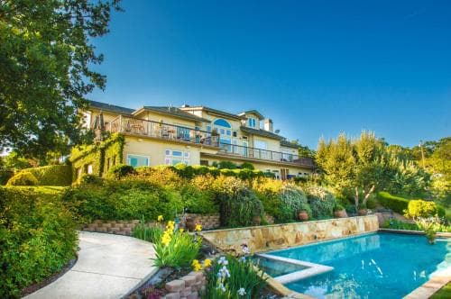 High Ridge Manor