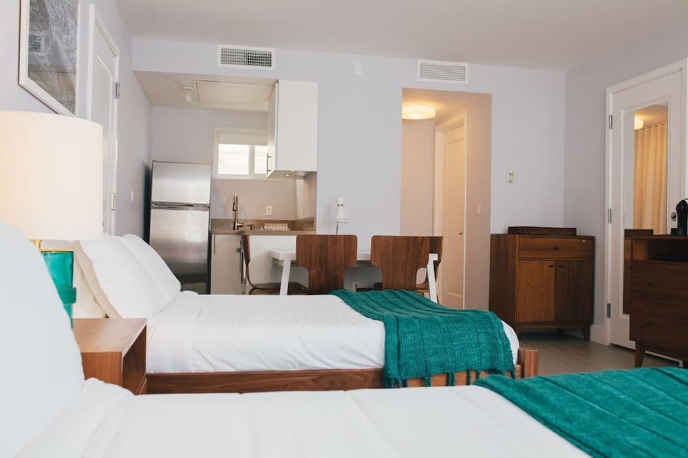 Tides Inn Hotel