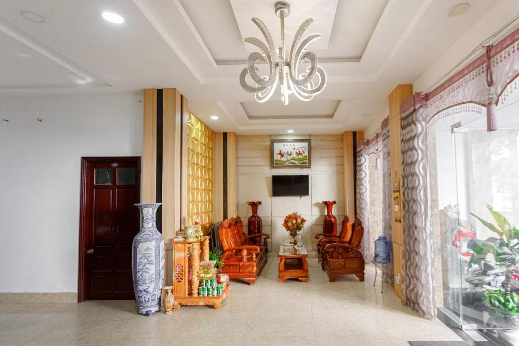 KLy Hotel