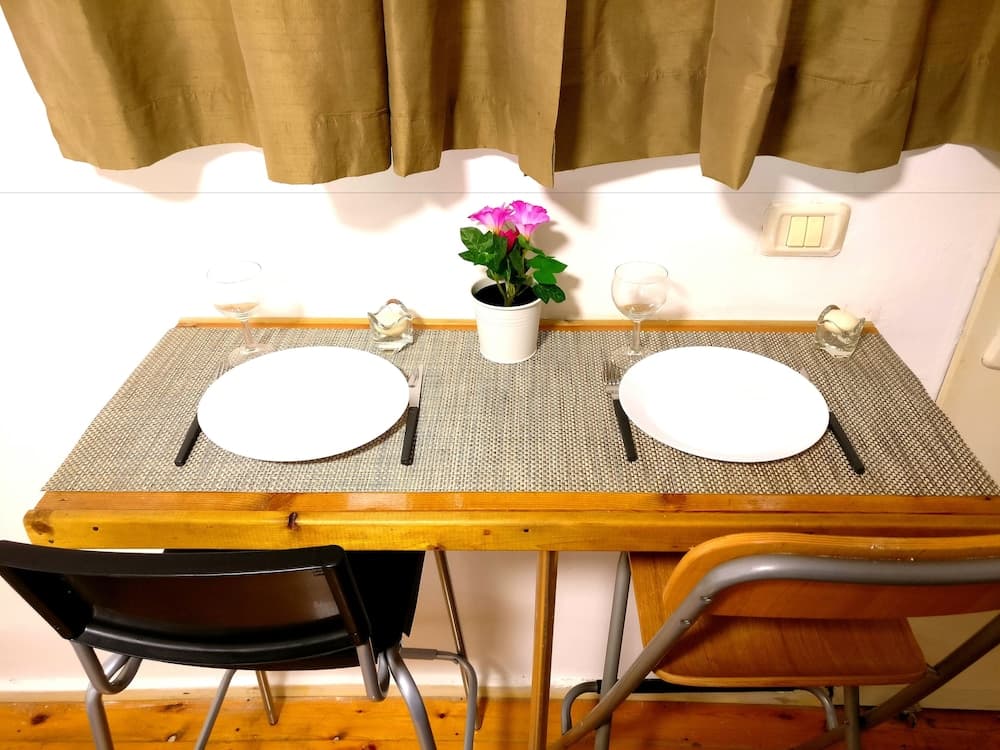 TLVSublet