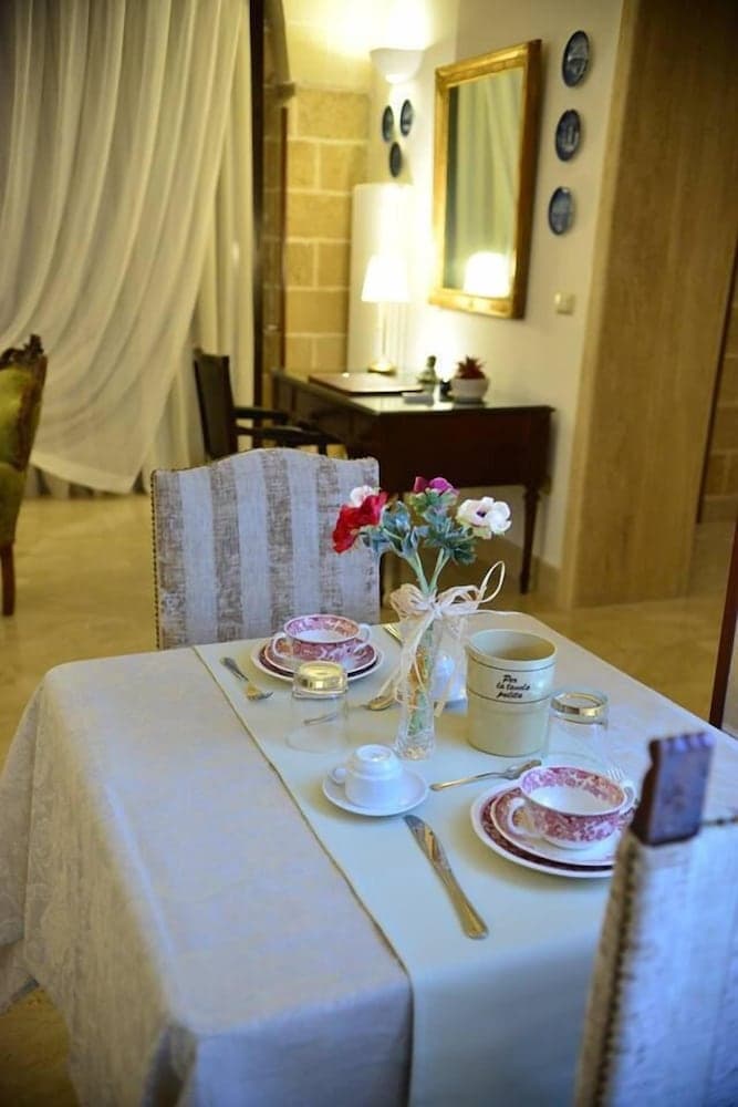 Hotel Villa Leuzzi