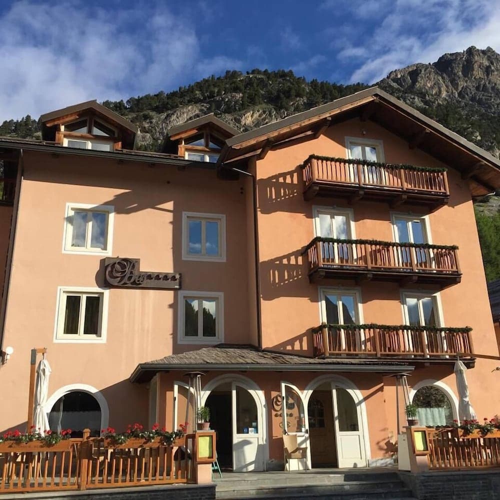 Hotel Bes & Spa