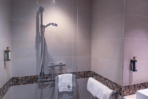 Hotel Paris Neuilly