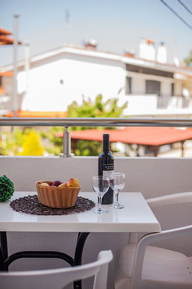 Sarantis Hotel