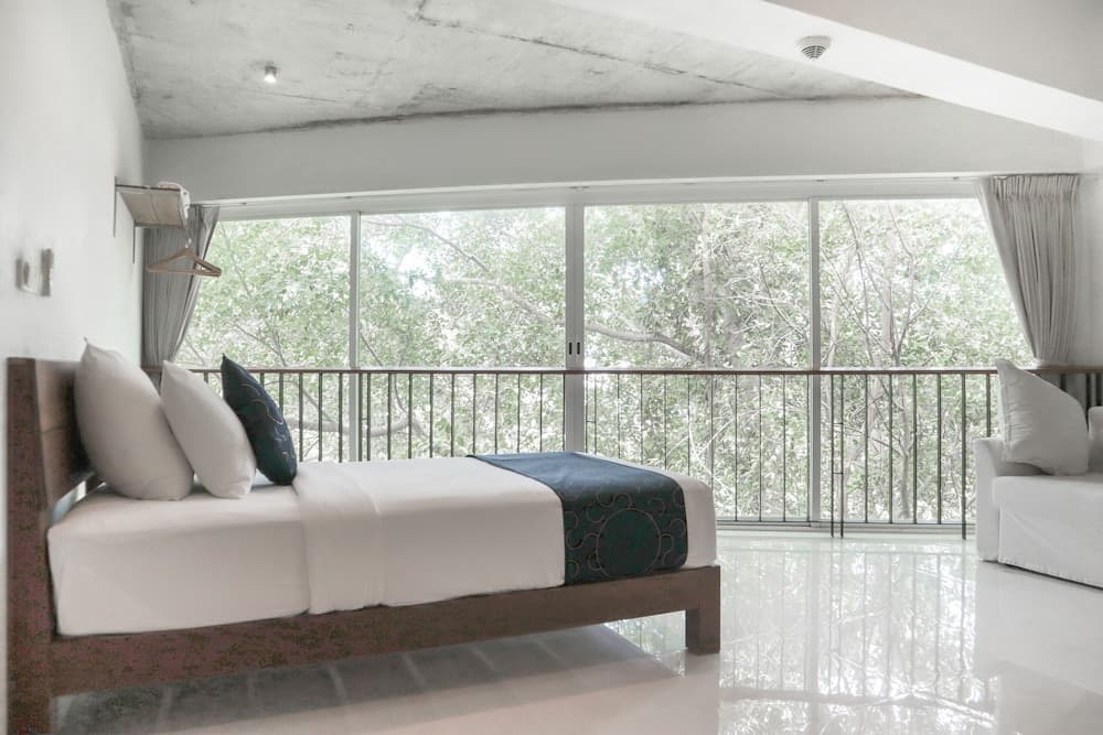 Wabi Sabi Boutique Hotel - SHA Extra Plus