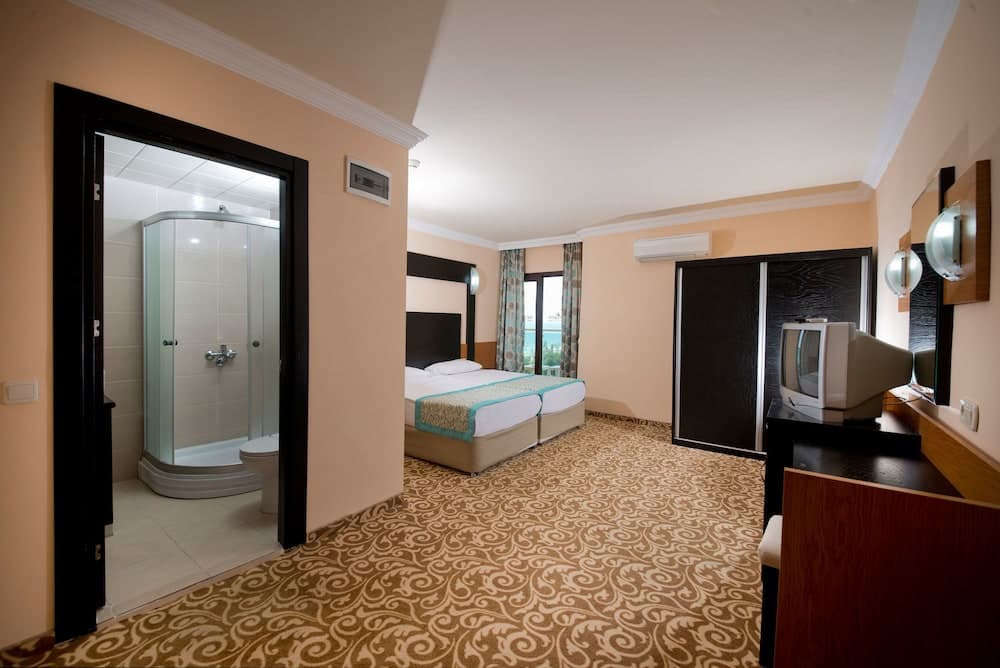 MC Mahberi Beach Hotel