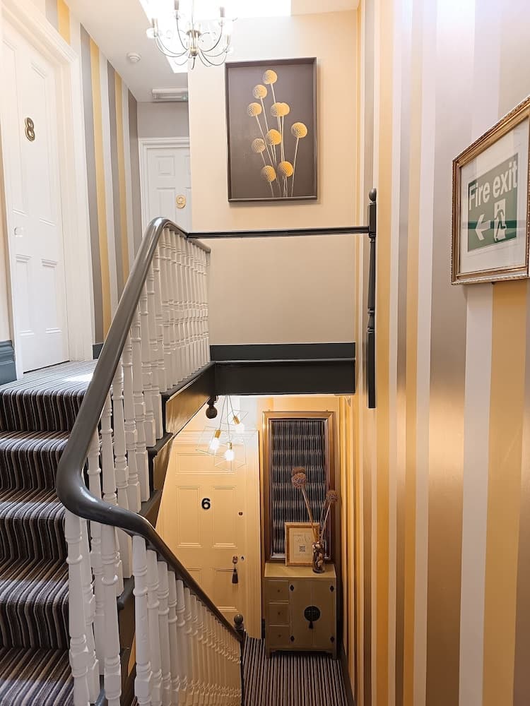 Regency Rooms