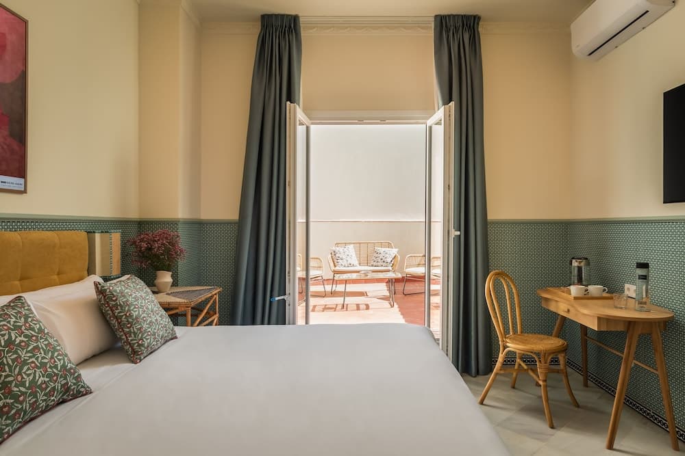Hotel Abril