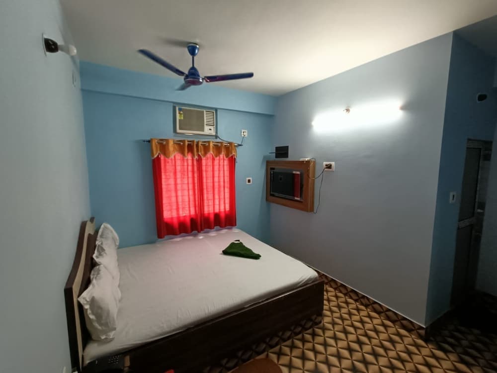 Goroomgo Gurukul Tarapith Kolkata