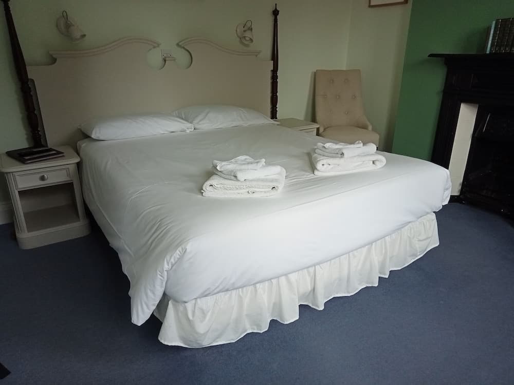 Apple Tree Bed And Breakfast