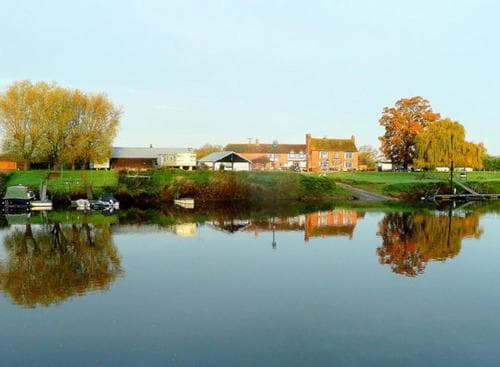 Lower Lode Inn