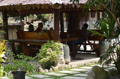 Junia Guesthouse Bukit Lawang