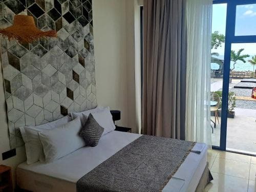 Beach Hotel Kapahi