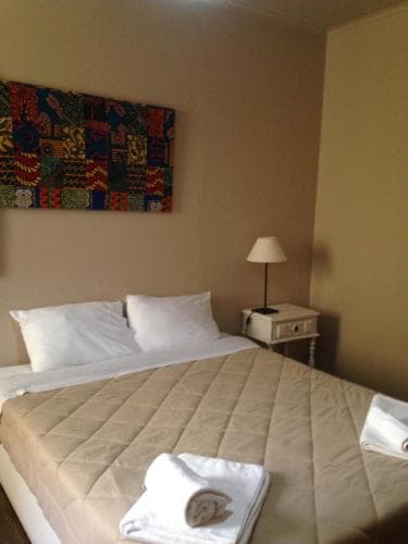 Jos Place