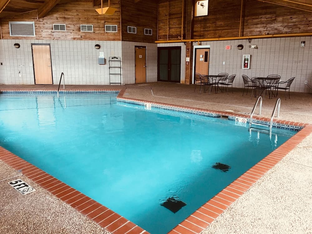 Regency Inn And Suites