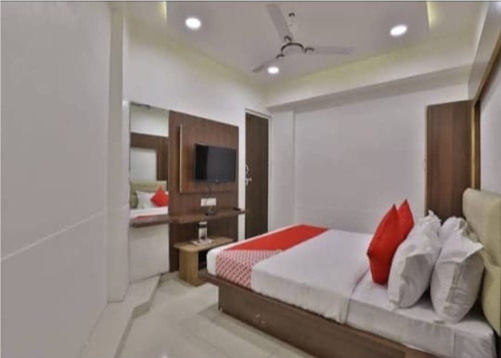 Hotel Dev Palace