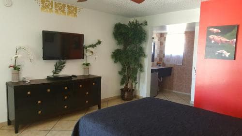 Lago Motor Inn