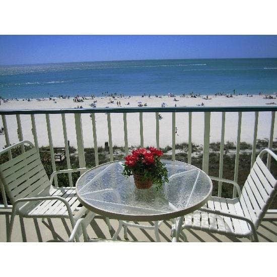 Apollo Beach Resort