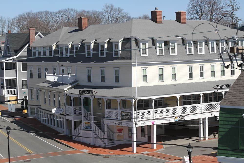 Atlantic House Inn