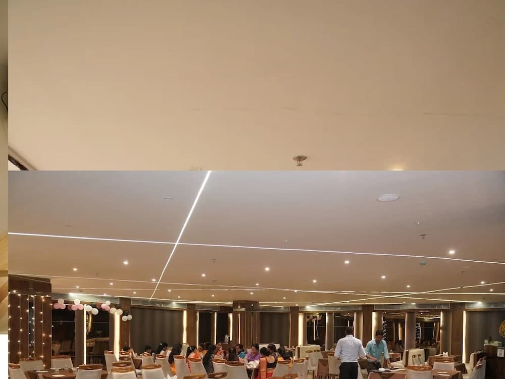 Hotel Samdariya Gold - Rewa